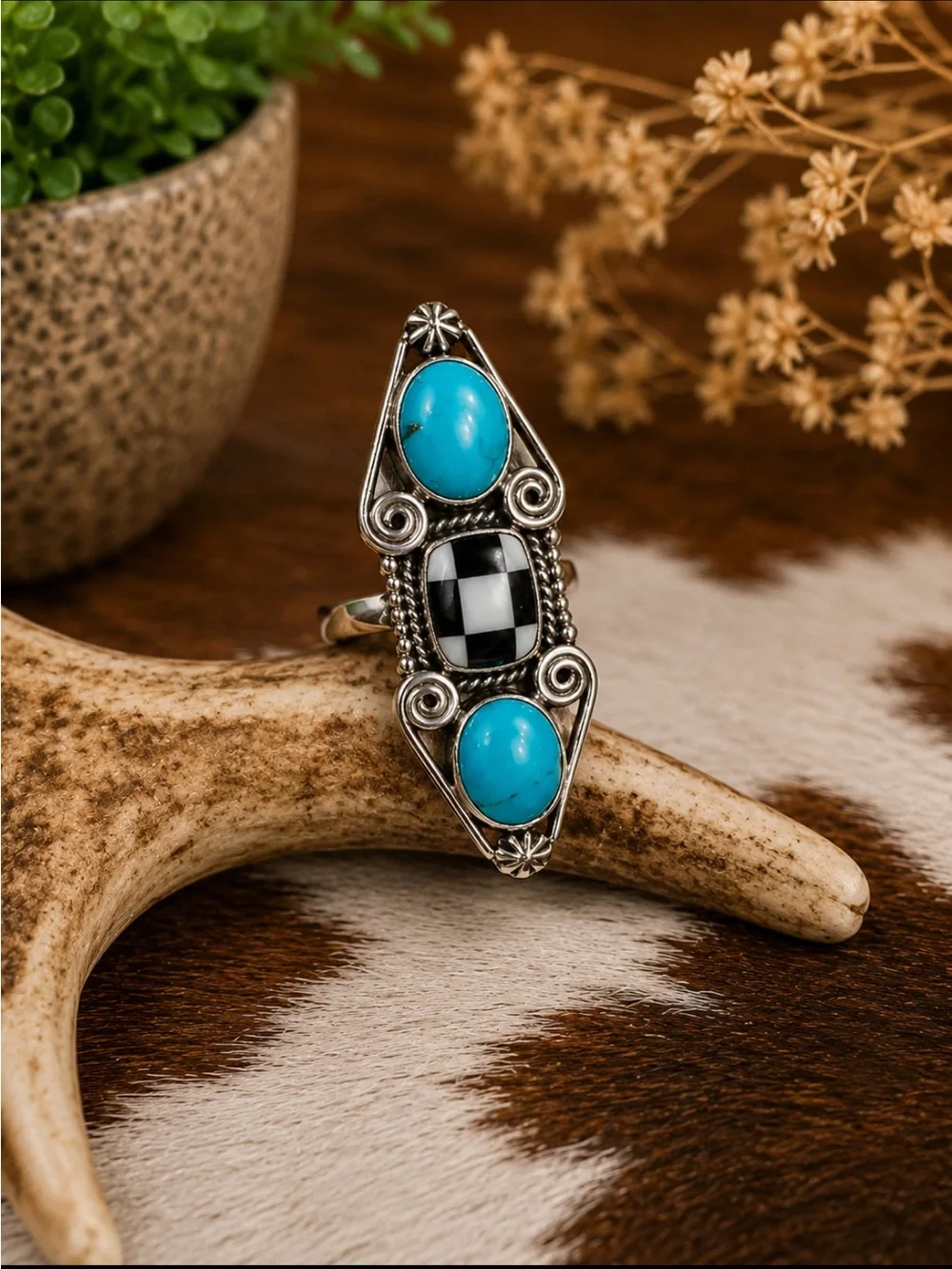 Genuine Turquoise & Black Inlay Southwestern Statement Ring Size 6